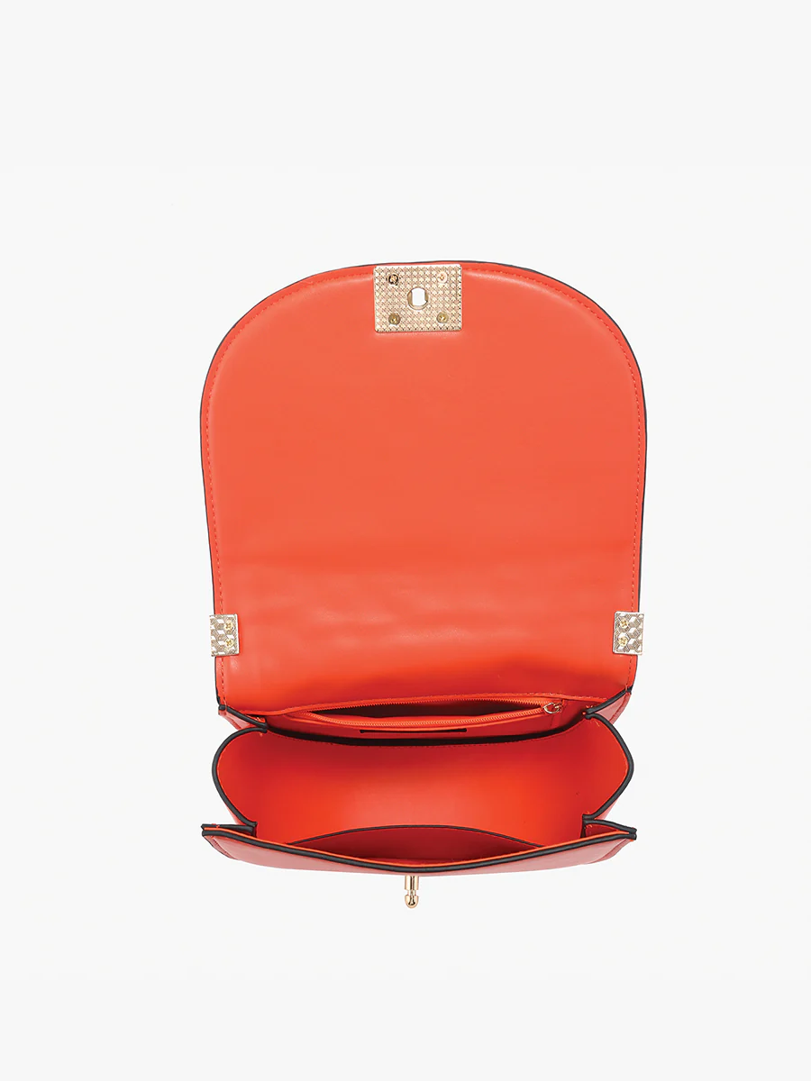 Diana Vegan Quilted Crossbody - Image 4